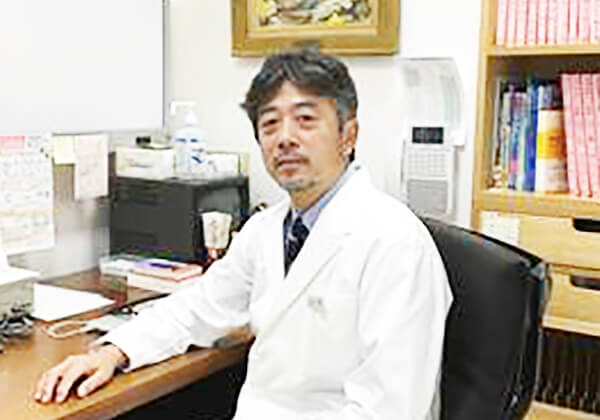 山内康照
